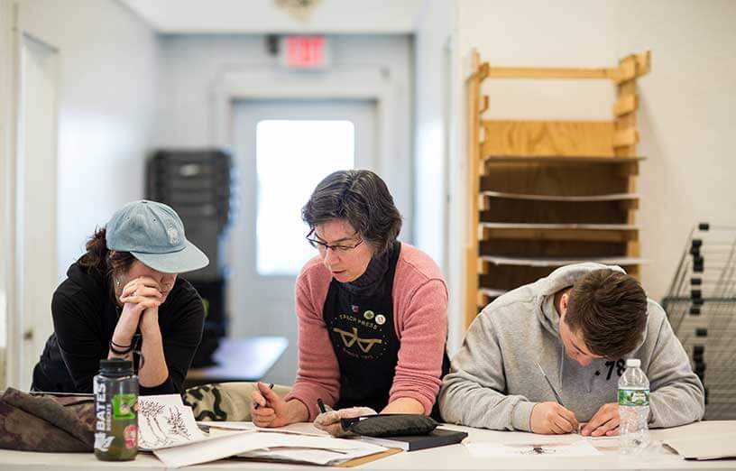 art-students-creating-art-SMCC-Maine