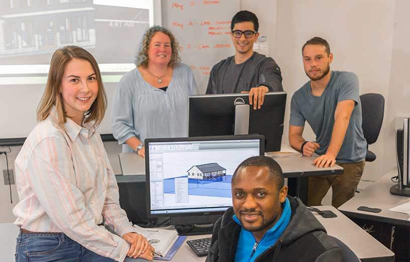 architectural-engineering-students-at-computers-SMCC