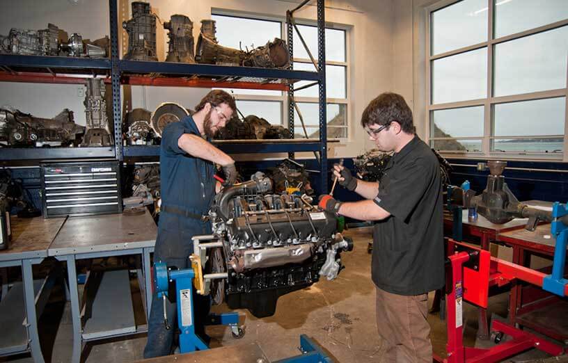 auto-powertrain-certificate-students-SMCC