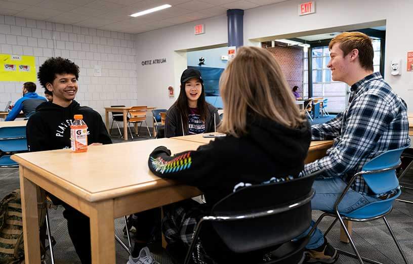 students-in-SMCC-Maine-campus-center