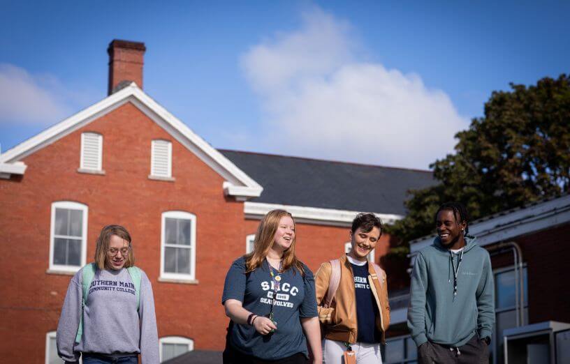 students 816x522